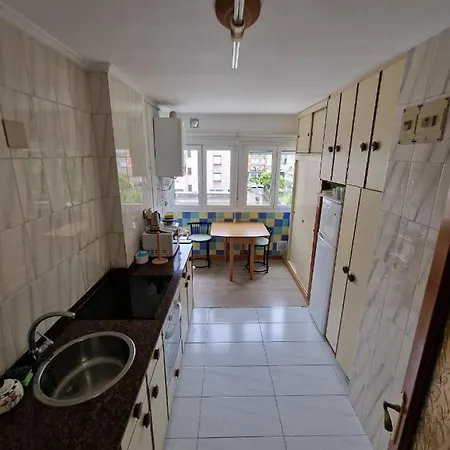 Mar Y Montana * Laredo